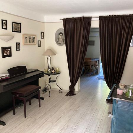 Appartement Complet Ou 2 Chambres De Charme En Centre-Ville Арль Екстер'єр фото