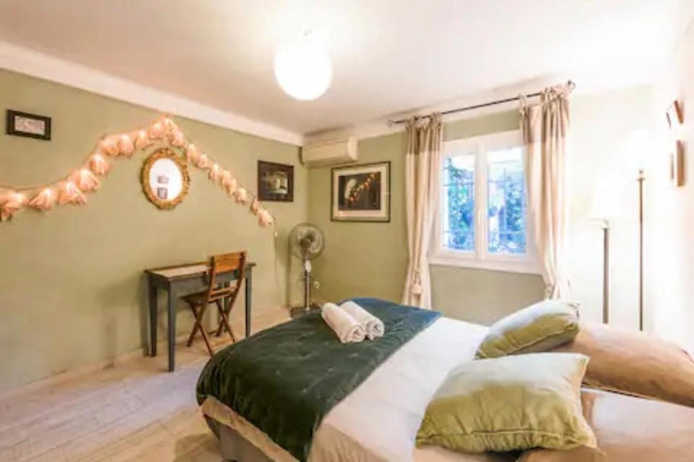 Appartement Complet Ou 2 Chambres De Charme En Centre-Ville Арль Екстер'єр фото